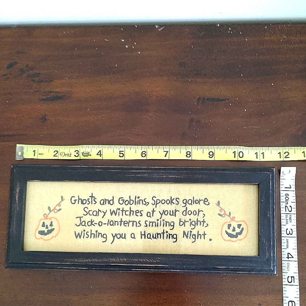 Halloween Folk Art Embroidered Framed Spooky Sign With Glass Primitive - Picture 5 of 5